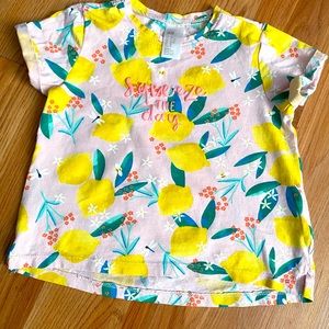 Short-Sleeve top.